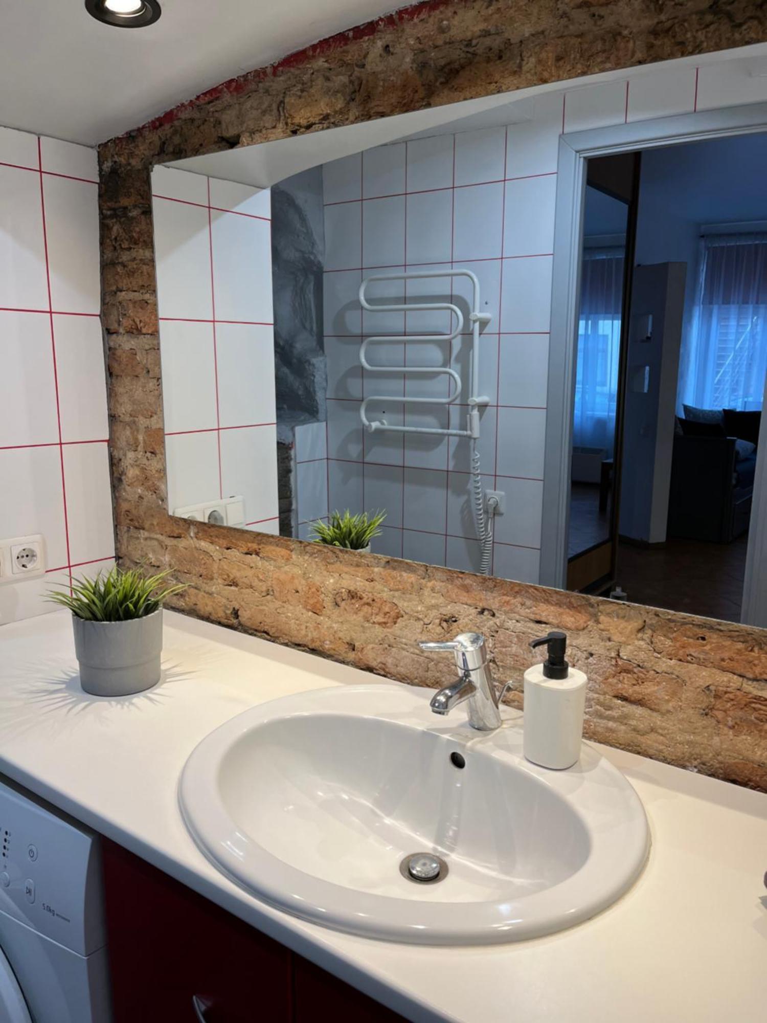 Old Studio Apartment Vilnius Kültér fotó